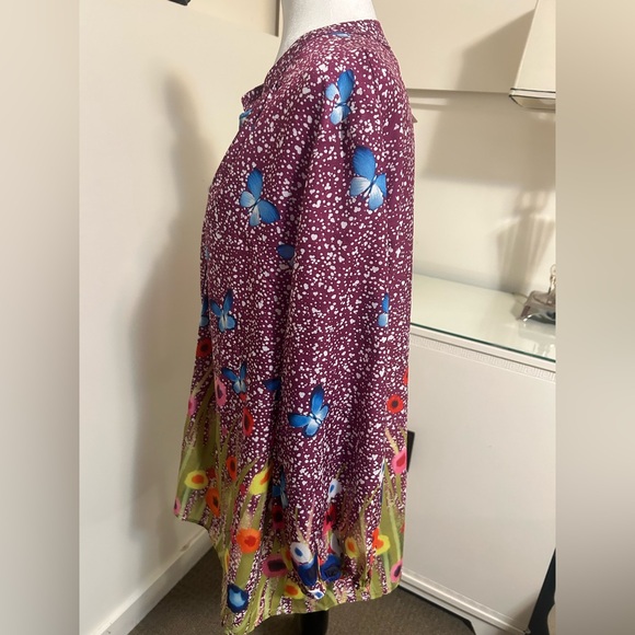 Pretty Spring Button Down Blouse - Picture 3 of 10